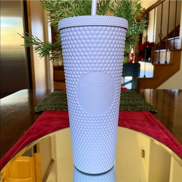 🧜♀️Starbucks Lilac Studded Cup